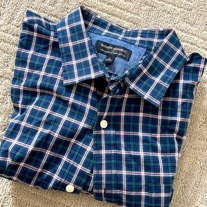 Banana republic slim fit size L